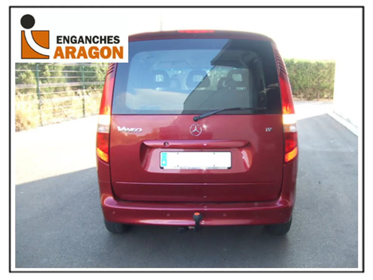 Фаркоп Aragon для Mercedes Vaneo 2001-2005 E4109AA в 