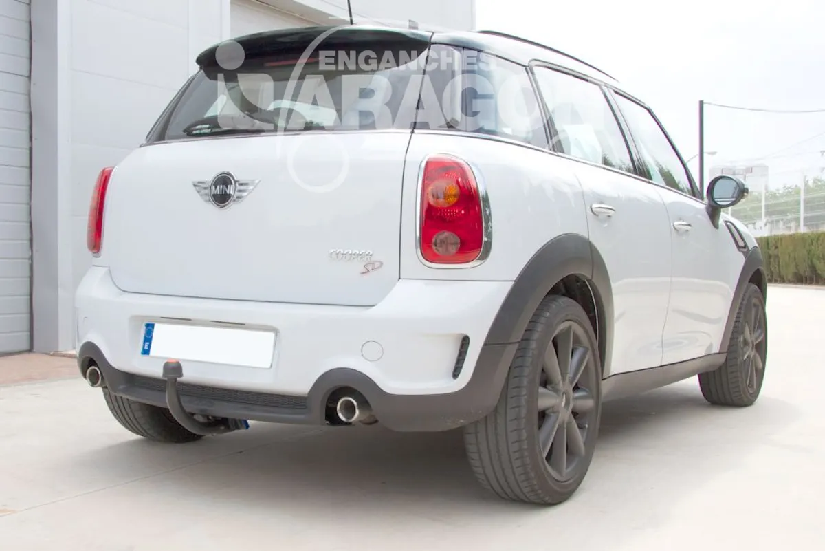 Фаркоп Aragon для Mini Countryman 2010-2016 E0809AV в 