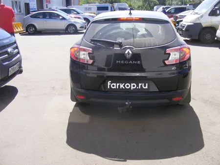 Фаркоп Aragon для Renault Megane (универсал) 2009-2016 E5230BA в 