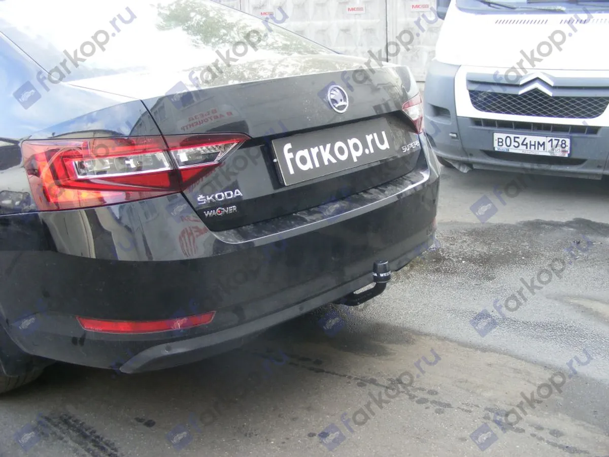 Фаркоп Westfalia для Skoda Superb (седан, универсал) 2015- 317141600001 в 