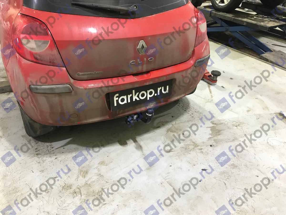 Фаркоп Aragon для Renault Clio 2005-2012 E5213DA в 