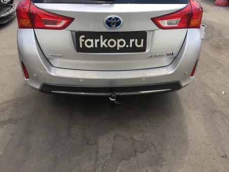 Фаркоп Brink для Toyota Auris 2013- 581300 в 