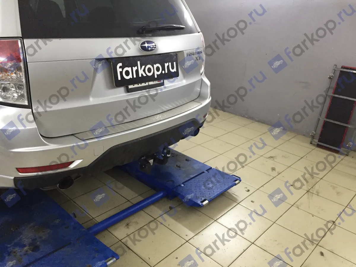 Фаркоп Imiola для Subaru Forester 2008-2013 U.005 в 