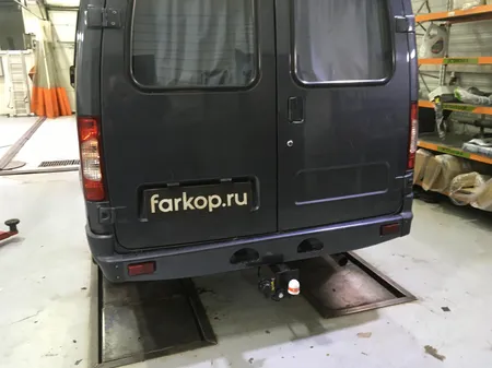 Фаркоп Трейлер для Gaz 2705,3221 (автобус цельномет.) кроме авто до 2005 г. с глушит. справа. 2705.K2 в 