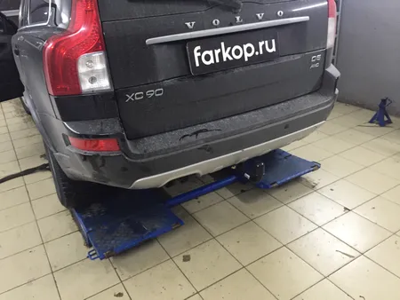 Фаркоп Auto-Hak для Volvo XC90 2003-2015 L 18 в 