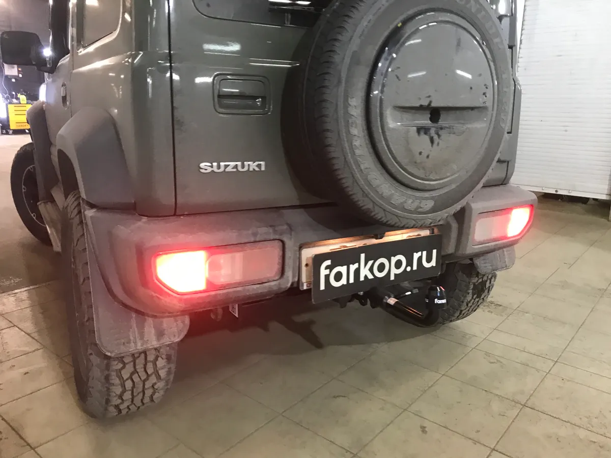 Фаркоп Aragon для Suzuki Jimny (GJ) 2018- E6103BS в 