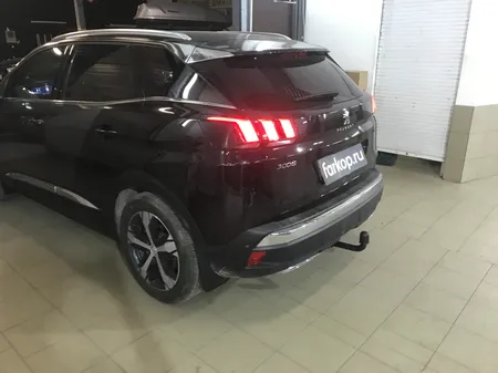 Фаркоп Auto-Hak для Peugeot 3008 (except hybrid) 2016- F 47 в 