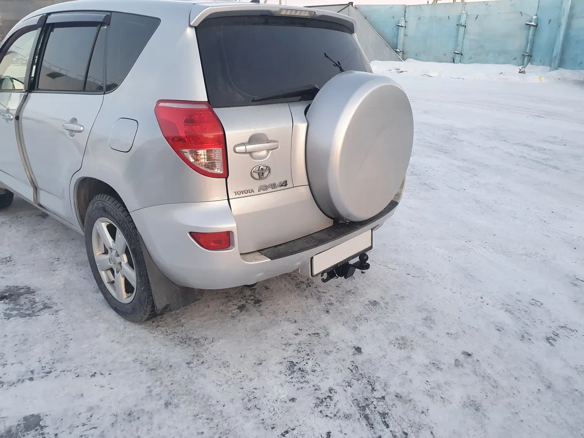 Фаркоп Уникар для Toyota RAV4 2006-2013 22263E в 