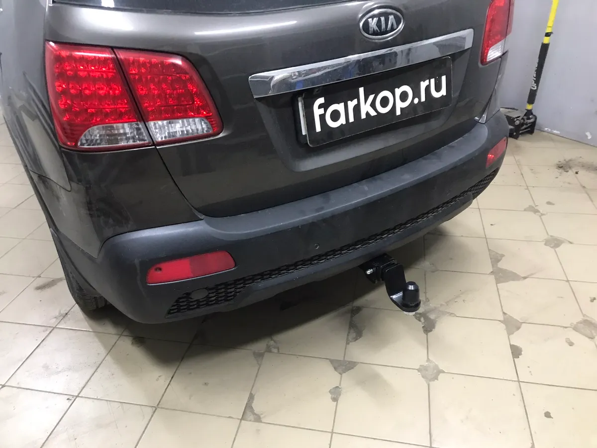 Фаркоп Уникар для Kia Sorento 2009-2012 12200Е в 