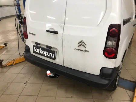 Фаркоп Трейлер для Citroen Berlingo 2008-, (L1) 9510 в 