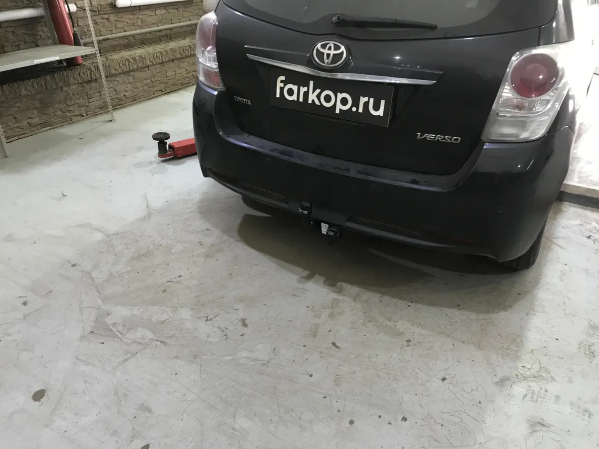 Фаркоп Oris для Toyota Verso 2012-2018 3069-A в Россия