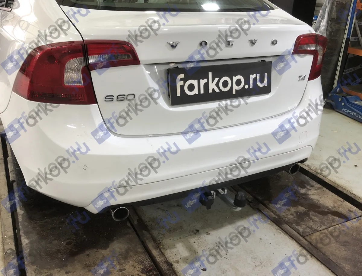 Фаркоп Galia для Volvo S60 2010-2018 V070A в 