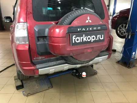 Фаркоп Трейлер для Mitsubishi Pajero 2007- 7120 в 