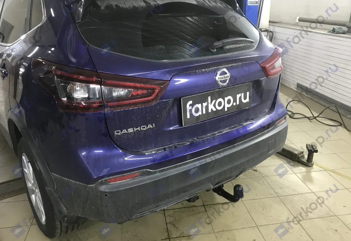 Фаркоп Auto-Hak для Nissan Qashqai (adblue) 05.2021- V 80V в 