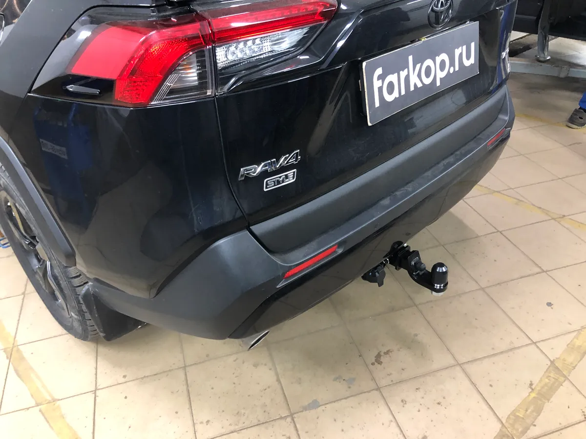 Фаркоп TowRus для Toyota RAV4 2019- 229420 в 