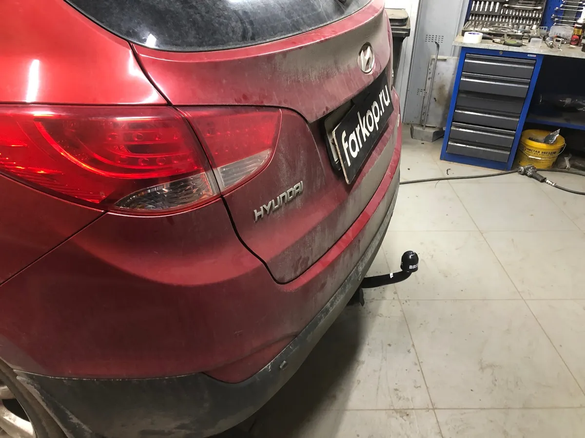 Фаркоп Brink для Hyundai ix35 2010-2015 529300 в Россия