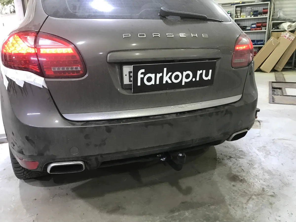 Фаркоп Berg для Porsche Cayenne 2010-2014 F.5813.001 в Россия