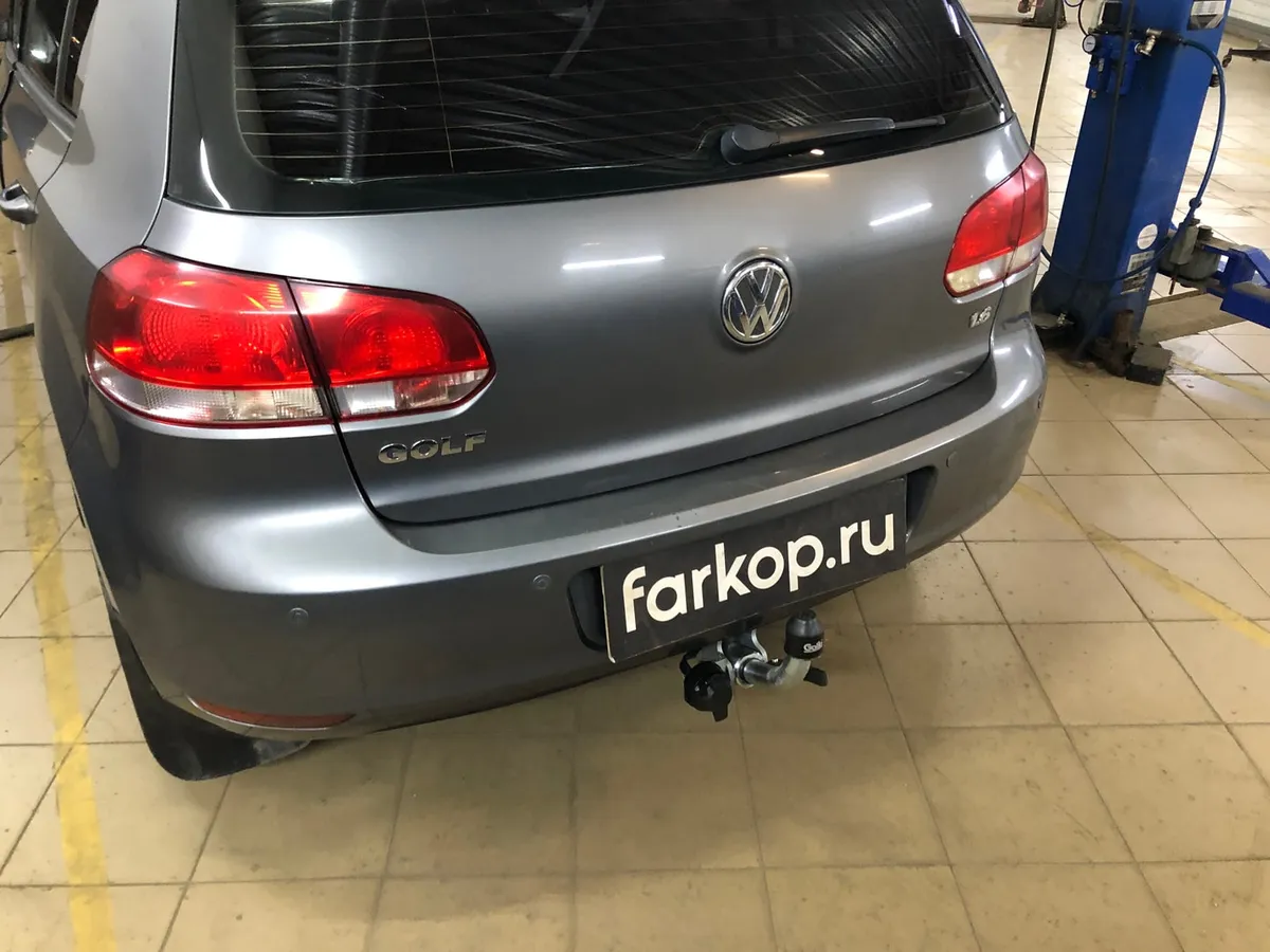 Фаркоп Galia для Volkswagen Golf 2008-2013 A038C в Россия