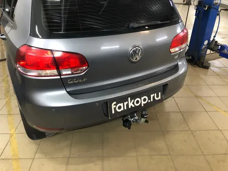 Фаркоп Galia для Volkswagen Golf 2008-2013 A038C в Россия