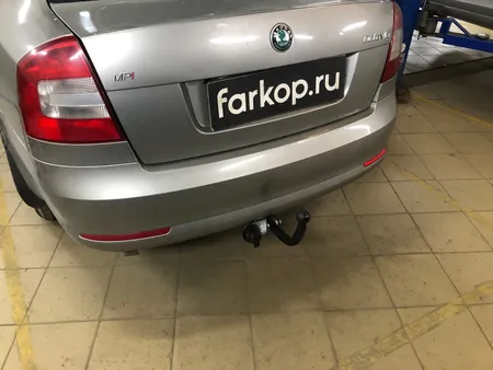Фаркоп Лидер Плюс для Skoda Octavia 2008-2013 (только лифтбек) S106-A в Россия