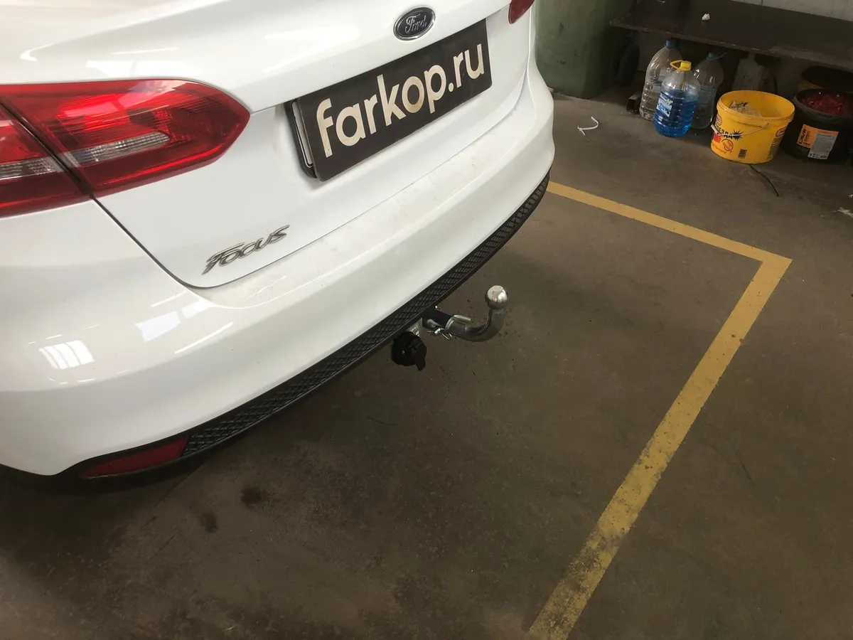 Фаркоп Лидер Плюс для Ford Focus (седан) 2011-2018 F102-BA в Россия