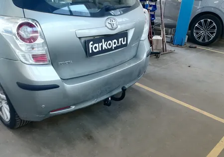 Фаркоп Steinhof для Toyota Verso 2009-2012 Арт. T-210 T-210 в Россия