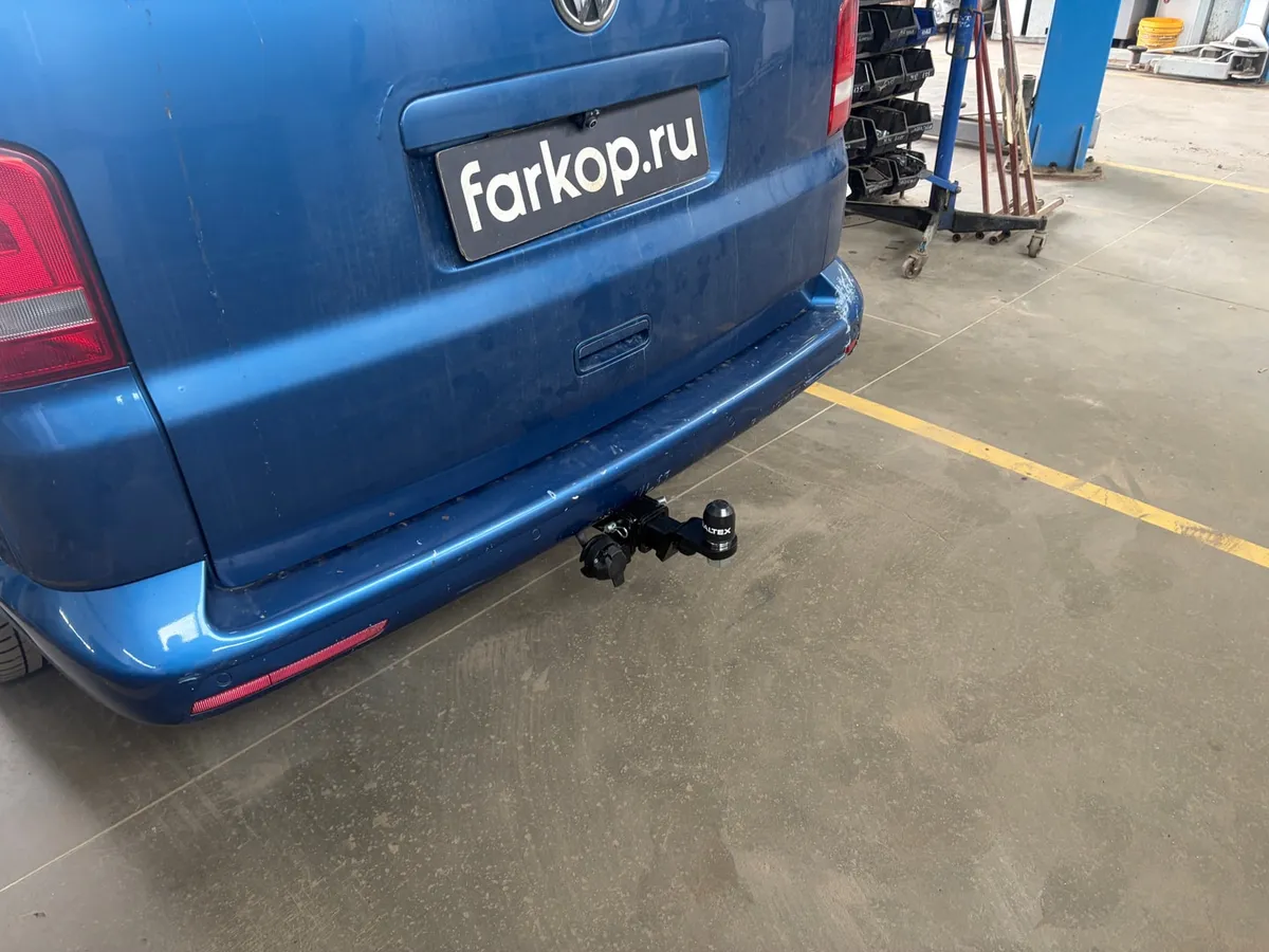 Фаркоп TowRus для Volkswagen Transporter 2003-2015 269076 в Россия