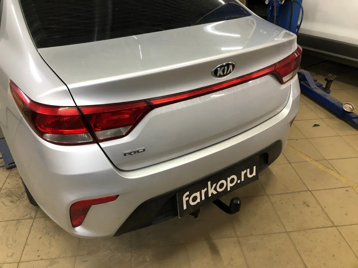 Фаркоп Berg для Kia Rio 2017-2020 F.2311.001 в Россия