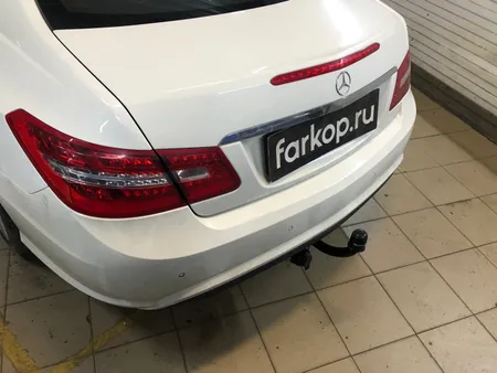 Фаркоп Steinhof для Mercedes E-class (купе) 2009-2016 M-150 в Россия