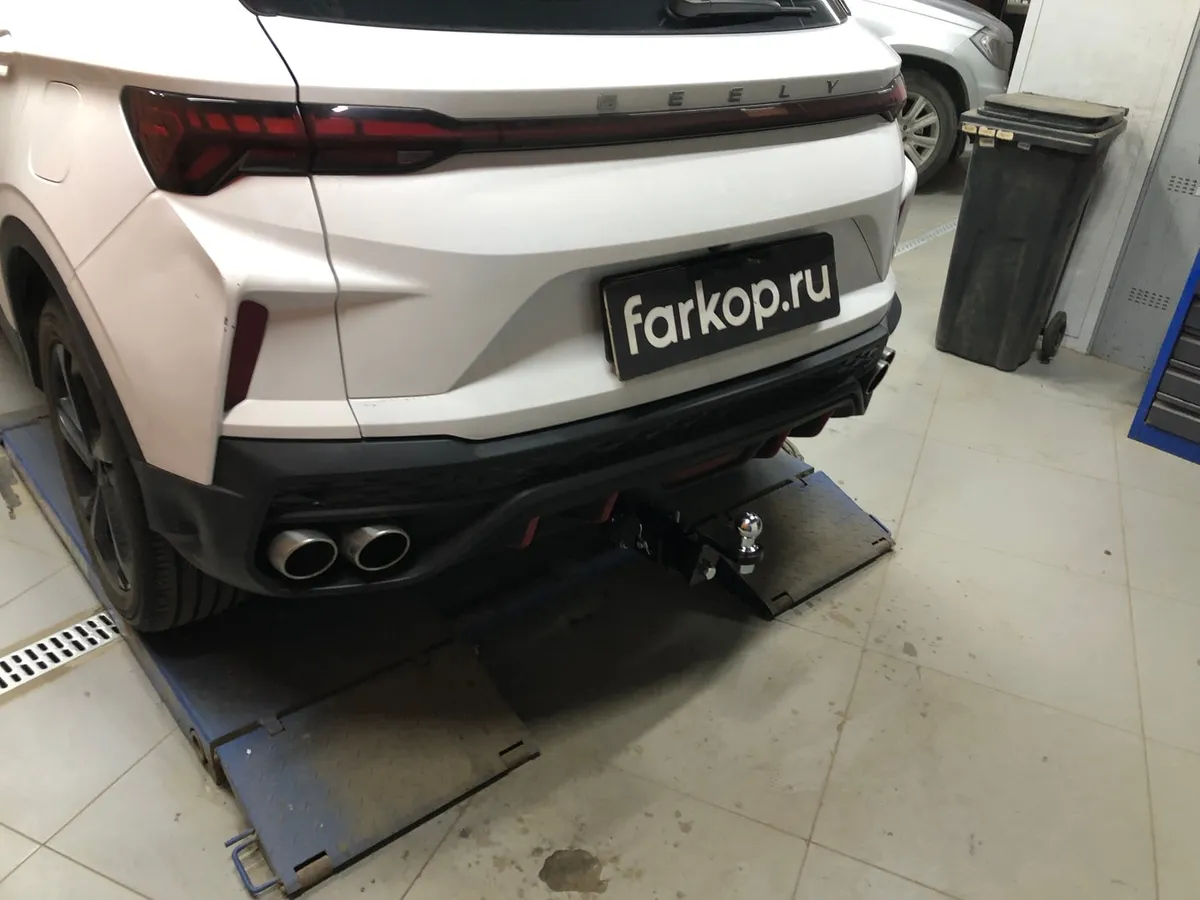 Фаркоп TowRus для Geely Coolray 2020- 299413 в Россия