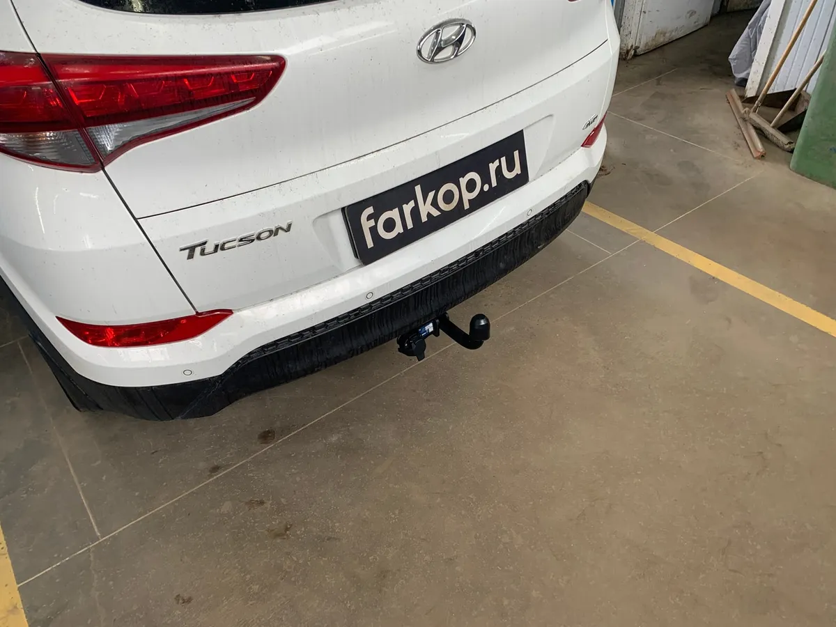 Фаркоп Berg для Hyundai Tucson 2015-2018 F.2811.001 в Россия
