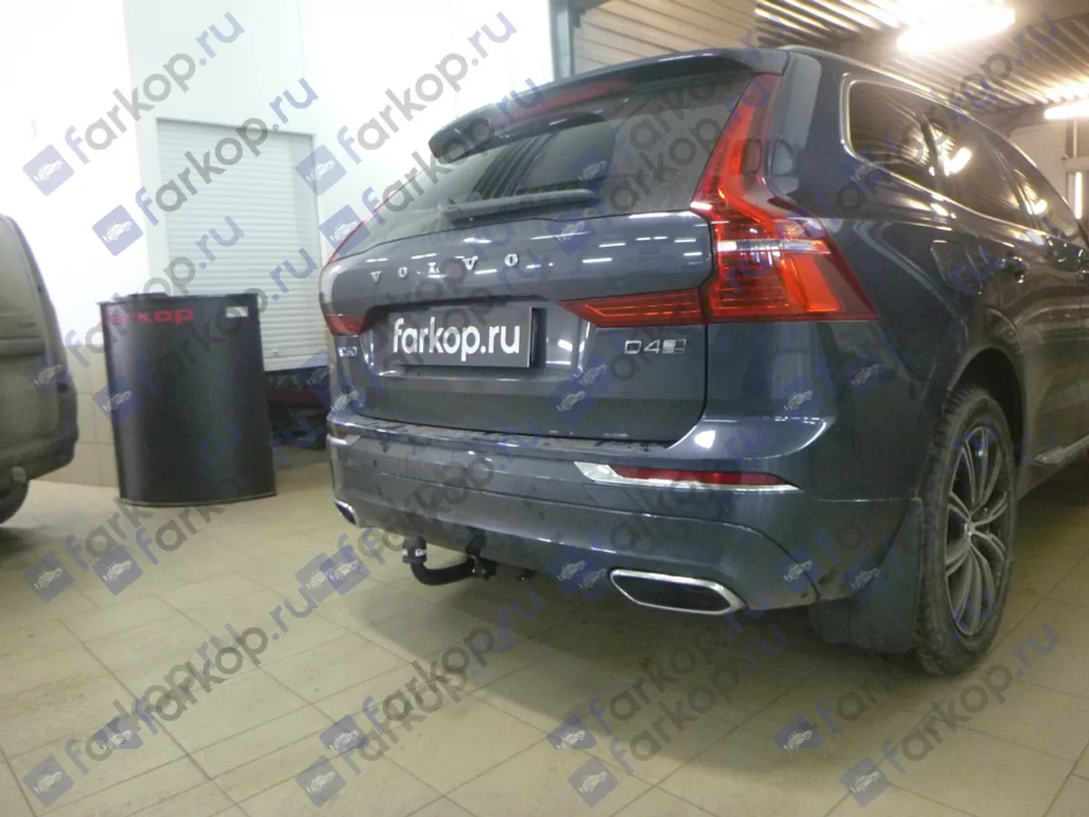 Фаркоп Aragon для Volvo XC60 2017- E6807BV в 