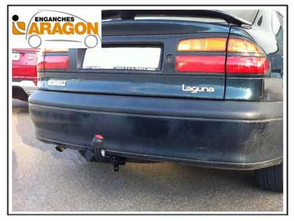 Фаркоп Aragon для Renault Laguna (хэтчбек) 1994-2001 E5215AA в 