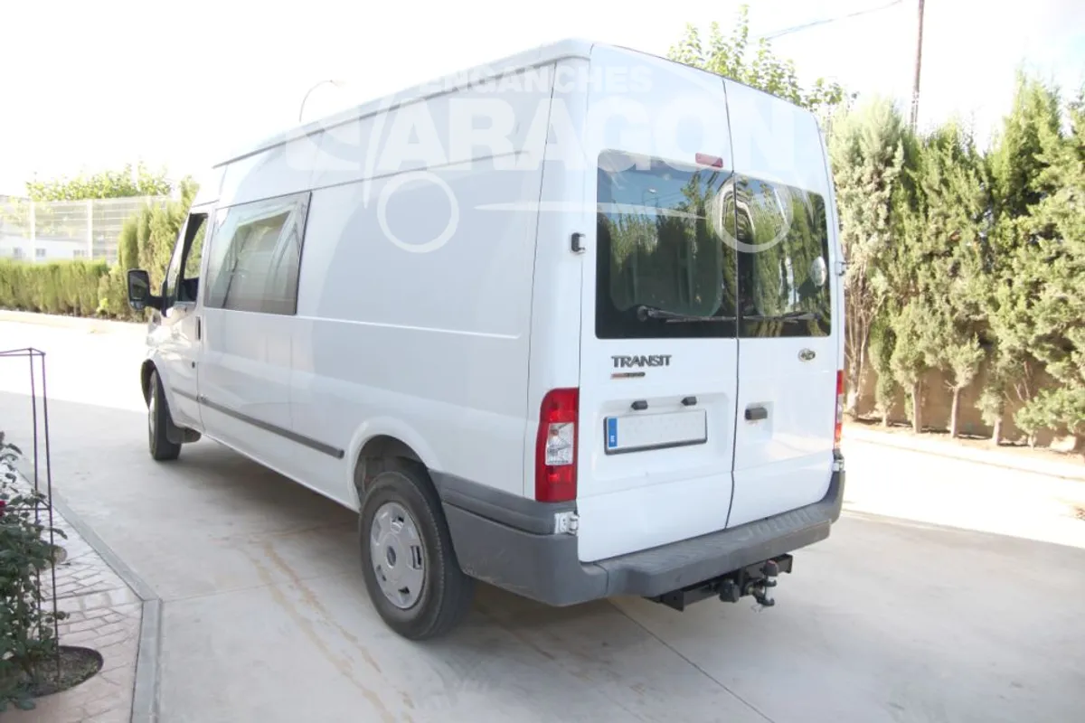 Фаркоп Aragon для Ford Transit 2000-2014 E2005CG в 