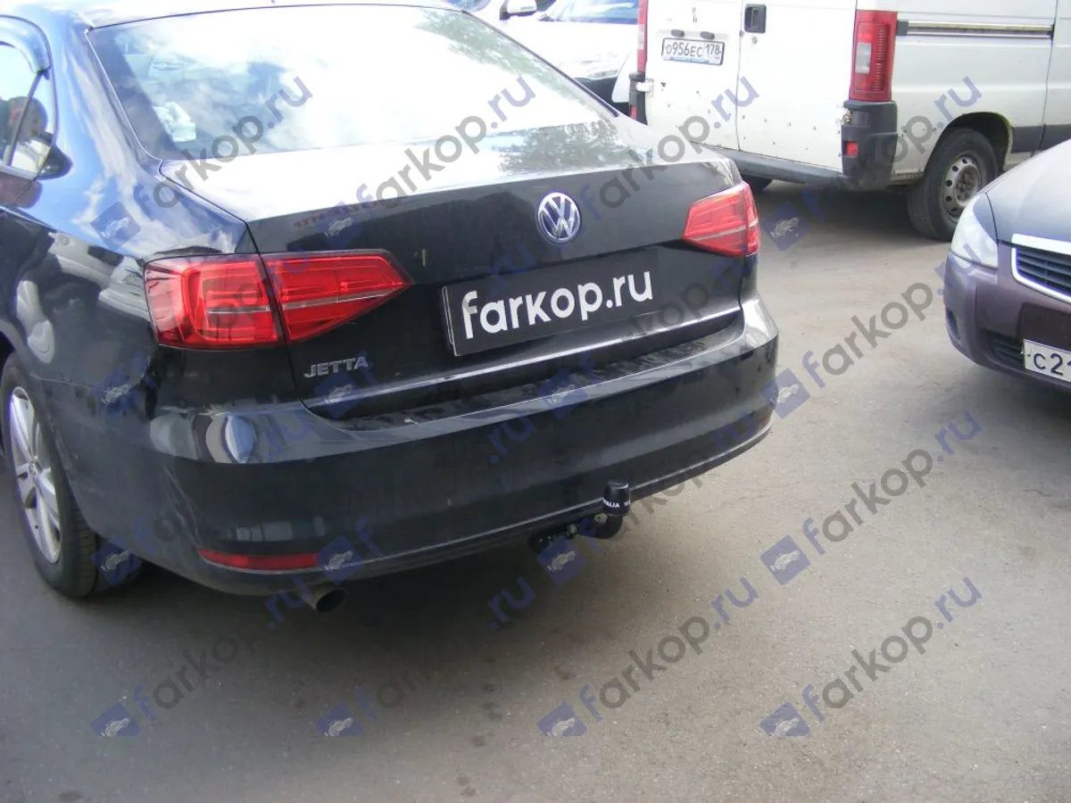 Фаркоп Westfalia для Volkswagen Jetta 2011-2019 321825600001 в 