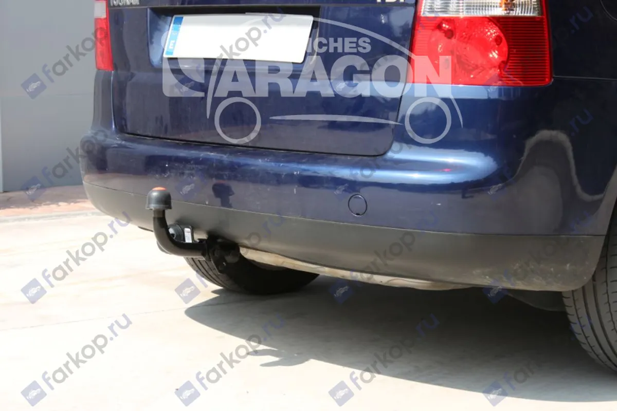 Фаркоп Aragon для Volkswagen Touran 2003-2009 E5812AA в 