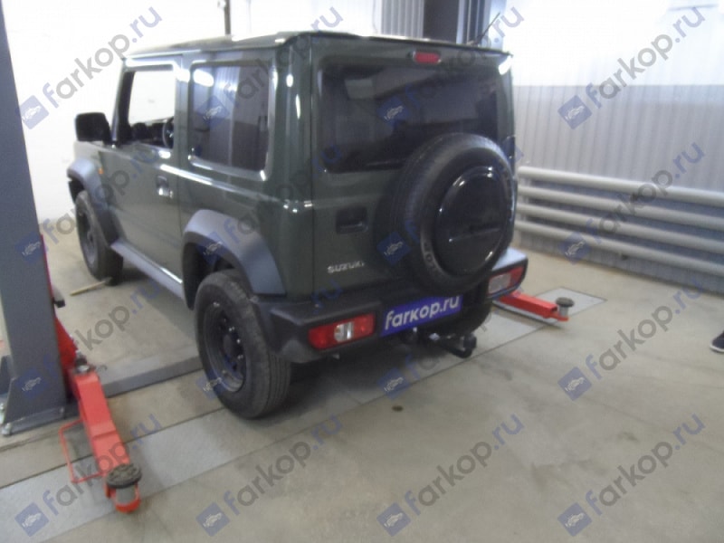Установлен фаркоп Aragon на Suzuki Jimny 2019 г.в. Установлен фаркоп Aragon на Suzuki Jimny 2019 г.в.