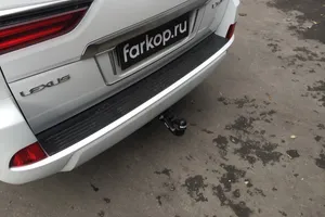 Установили фаркоп Brink для Lexus LX570 2020 г.