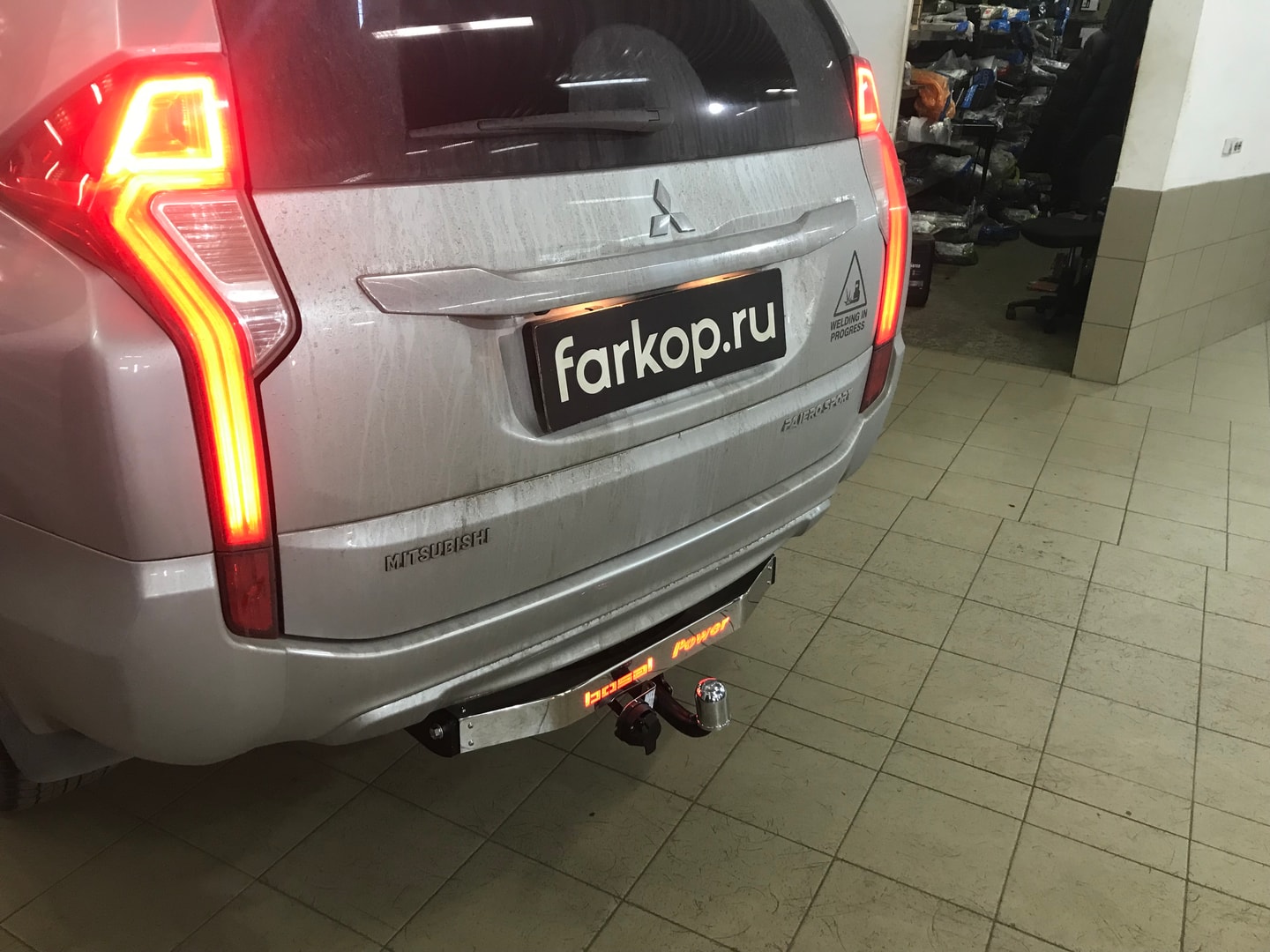 Установили фаркоп Oris для Mitsubishi Pajero Sport 2019 г.