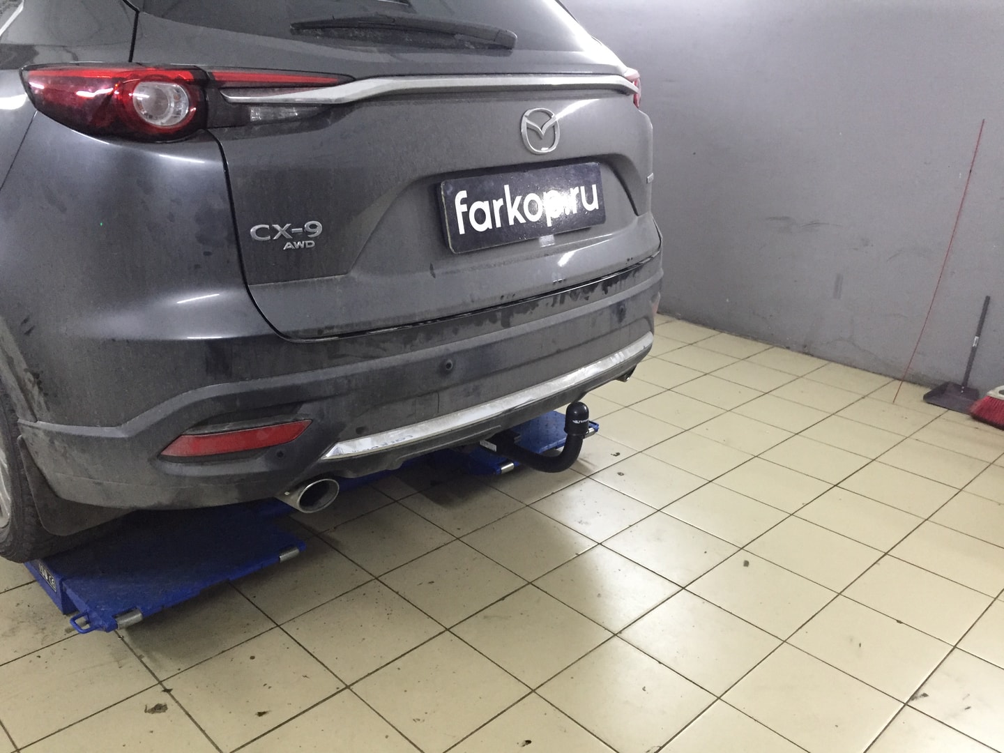 Установили фаркоп Steinhof для Mazda CX-9 2021 г.