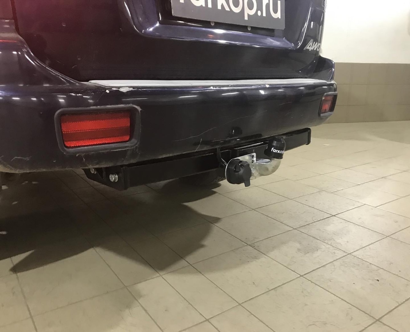 Установили фаркоп Лидер Плюс для Mitshubishi Pajero Sport 2003 г.