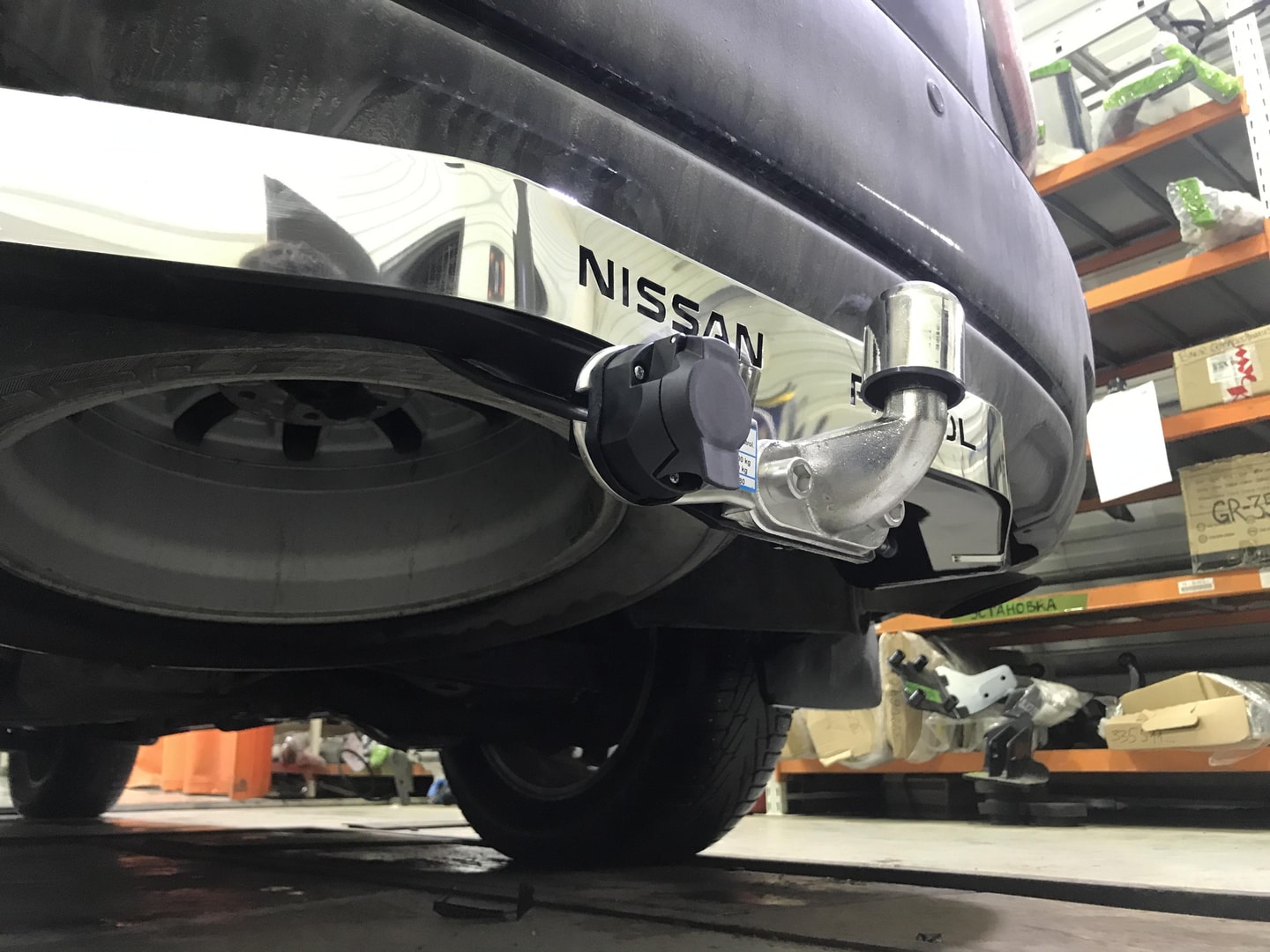 Установили фаркоп Baltex для Nissan Patrol 2014 г. Установили фаркоп Baltex для Nissan Patrol 2014 г.
