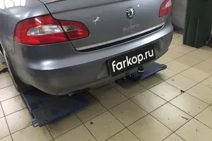Установили фаркоп Westfalia для Skoda Superb (Combi) 2009 г.