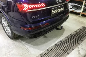 Установили фаркоп Westfalia для Audi Q7 2020 г.