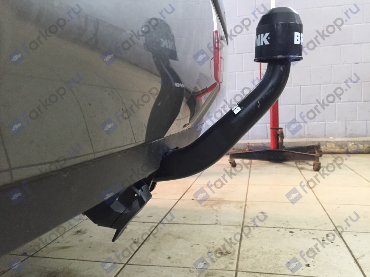 Установили фаркоп Brink для Toyota RAV4 2021 г. Установили фаркоп Brink для Toyota RAV4 2021 г.