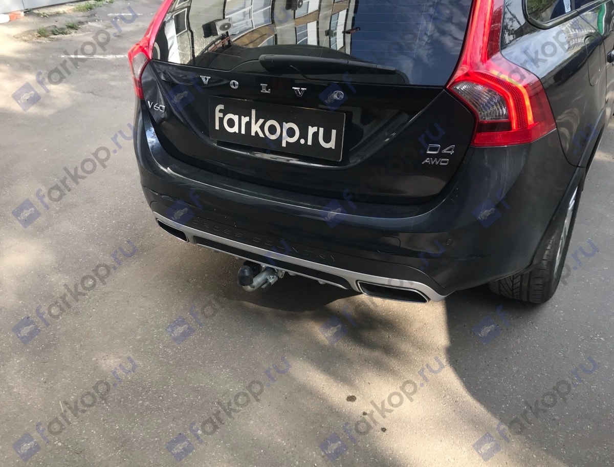 Установили фаркоп Galia для Volvo V60 2016 г.
