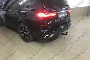 Установили фаркоп Steinhof для BMW X7 2019 г.в.
