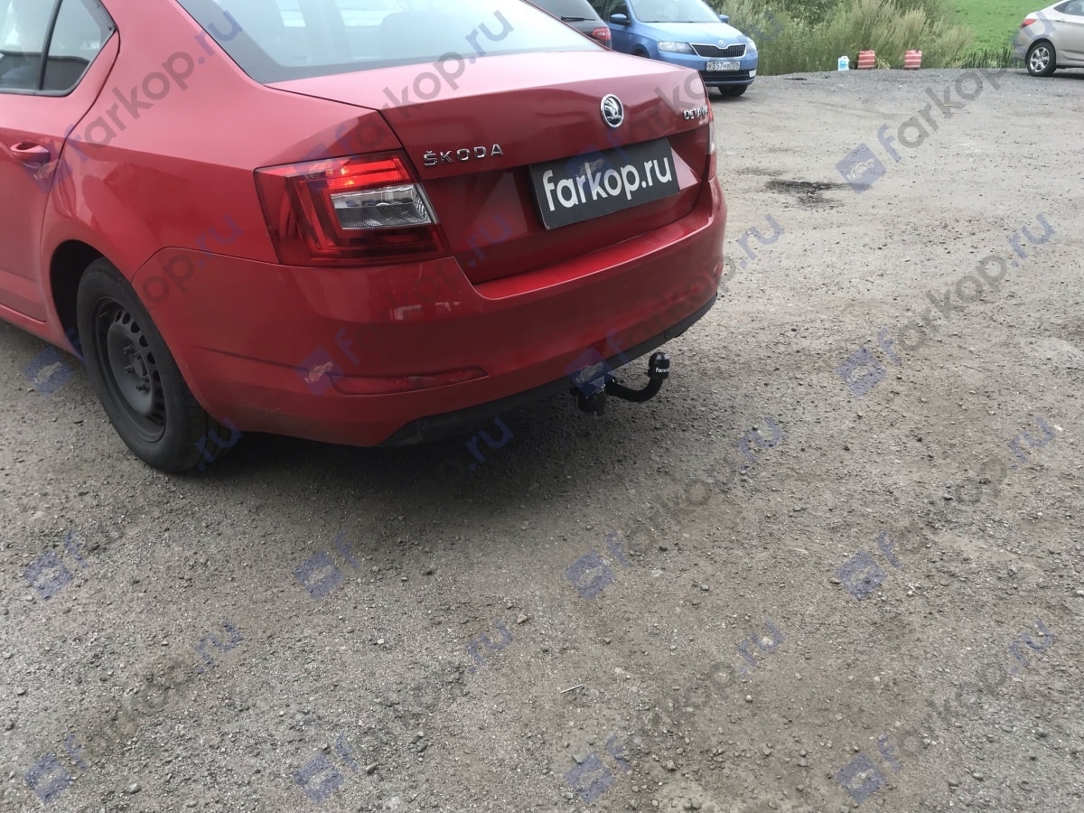 Установили фаркоп Лидер Плюс для Skoda Octavia 2013-2020 г.в.