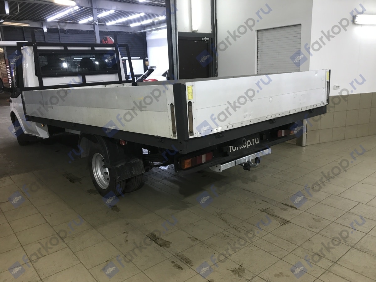 Установили фаркоп Galia для Ford Transit (шасси) 2000-2014 г.в.