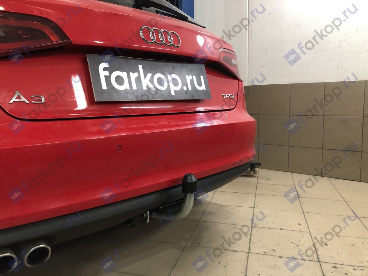 Установили фаркоп Galia для Audi A3 2013 г.